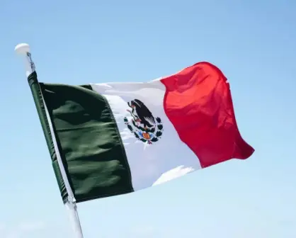 Por qué se celebra el 24 de febrero el Día de la Bandera en México