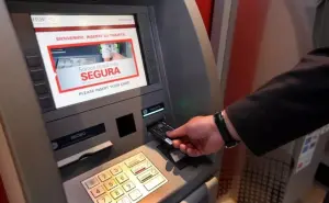 Clientes de BanBajío, Banregio, HSBC, Inbursa, Mifel y Scotiabank podrán retirar efectivo en cajeros automáticos sin comisiones