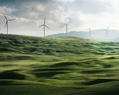 Sistemas de almacenamientos de energías limpias y renovables que pueden ser utilizadas cuando no hay sol o viento 