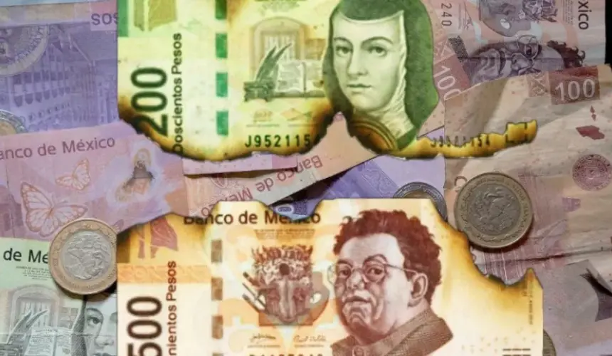 Me pueden cambiar un billete quemado.