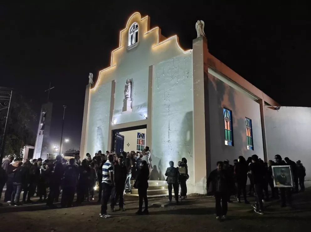 Del 2 al 11 de febrero se invita a las fiestas patronales de Nuestra Señora de Lourdes, en la parroquia que se ubica en la colonia 21 de Marzo en Culiacán. Fotos: Juan Madrigal