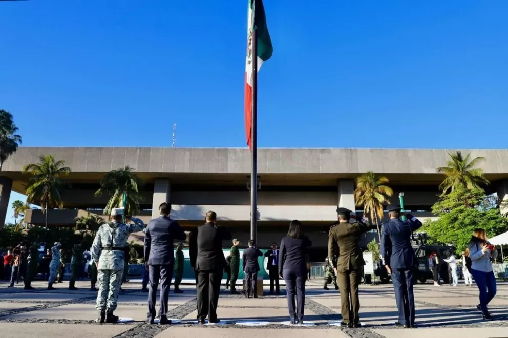 Conmemoran el 106 Aniversario de la Promulgación de la Constitución Política de 1917 en Palacio de Gobierno de Culiacán