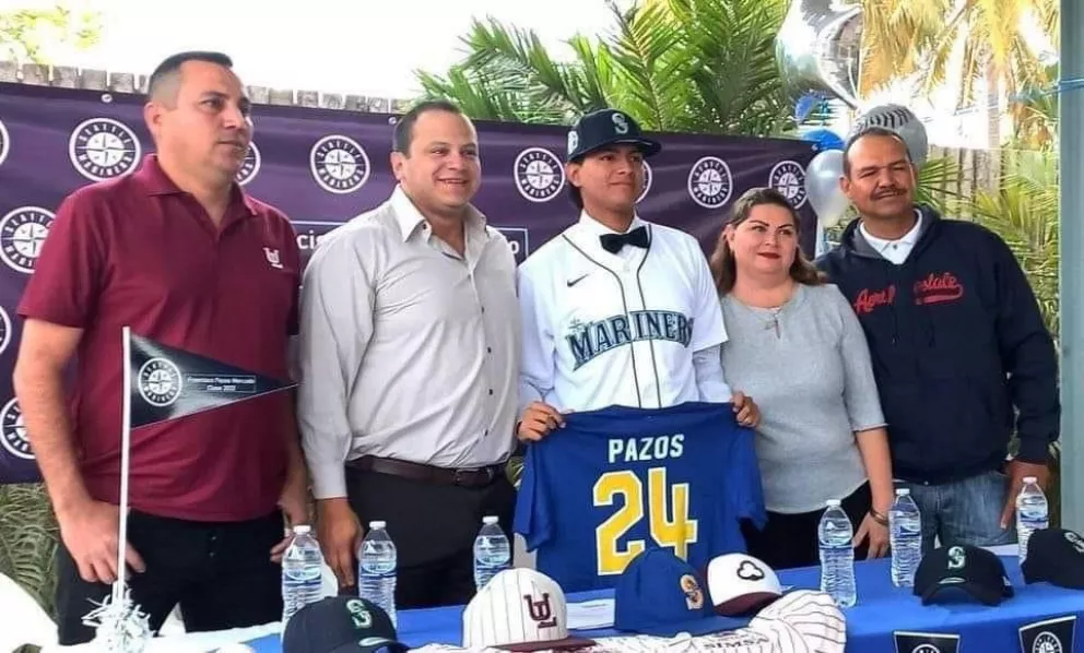 El joven estudiante, Francisco Pazos Mercado, es firmado para el mejor béisbol del mundo por la organización de Marineros de Seattle