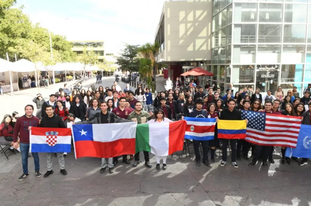 Concluye Expo Universidades 2023 con gran éxito en Culiacán.
