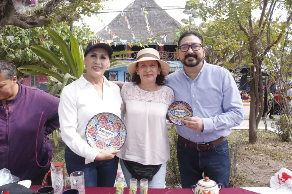 Inauguran el Corredor Comercial de Teacapán.