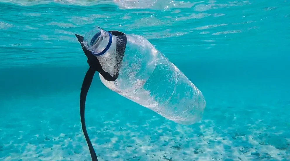 México es de los países que tiran menos plásticos al mar. Foto: Brian Yurasits
