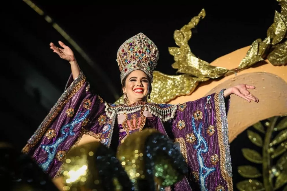  El Carnaval de Mazatlán es una fiesta que reúne la alegría, calidez y el talento de Sinaloa.