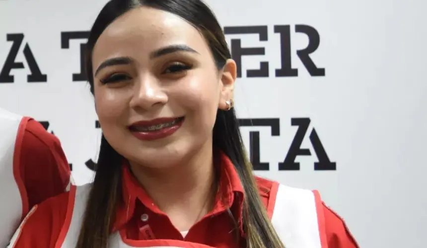 Itzel fue reconocida como la socorrista del año 2022 de Cruz Roja.