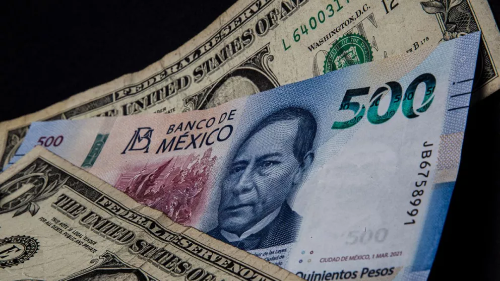 Dólar hoy: Peso mexicana se aprecia fuertemente mientras dólar cae en picada