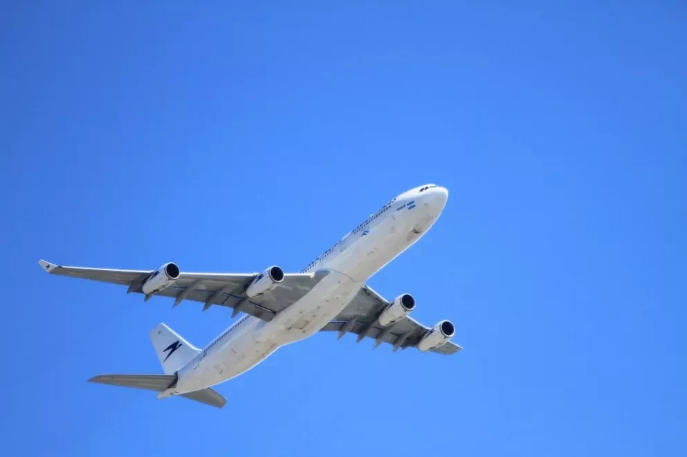 Nueva Aerolínea Aerus: Rutas, inicio de operaciones, bolsa de trabajo y con qué flota de aviones cuenta