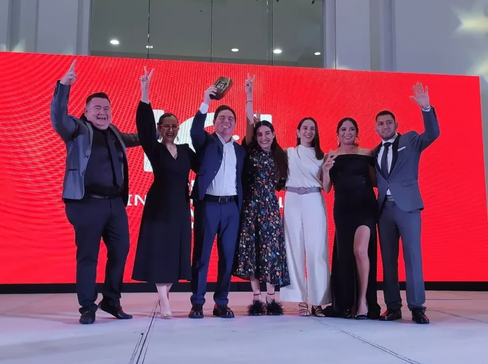 Intercamaral entrega el premio Ódise, máximo galardón que puede recibir un empresario o empresaria joven de Sinaloa