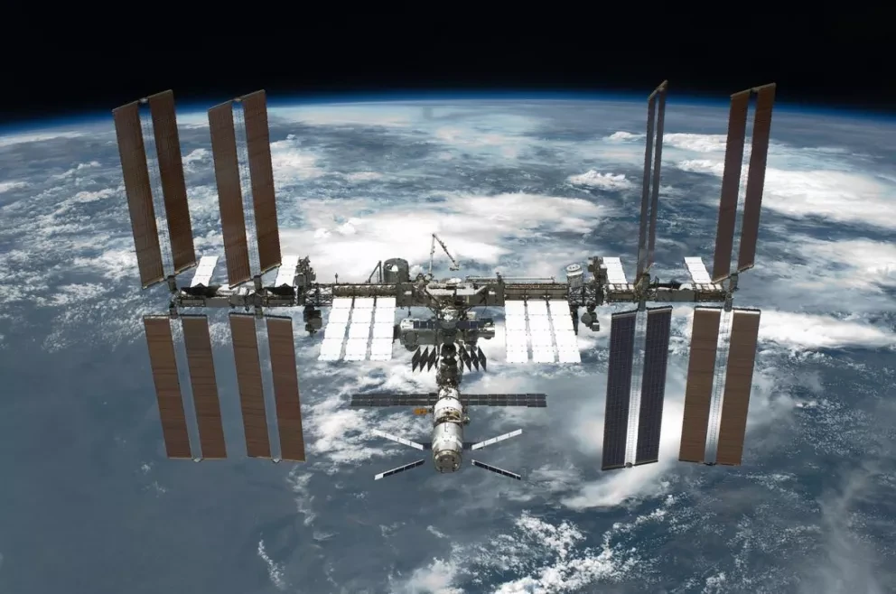 Rusia ha enviado una nave a la Estación Espacial Internacional para rescatar a tres astronautas. Foto: Pixabay