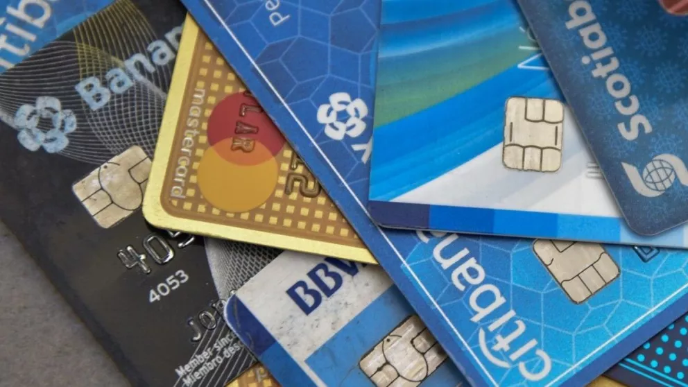 ¿Por qué no me dan una tarjeta de crédito? Cómo mejorar tu historial crediticio para obtenerla. Foto: Cuartoscuro 