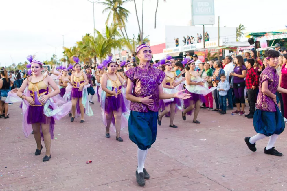 Luces, color y diversión te esperan en el Carnaval de Altata 2023