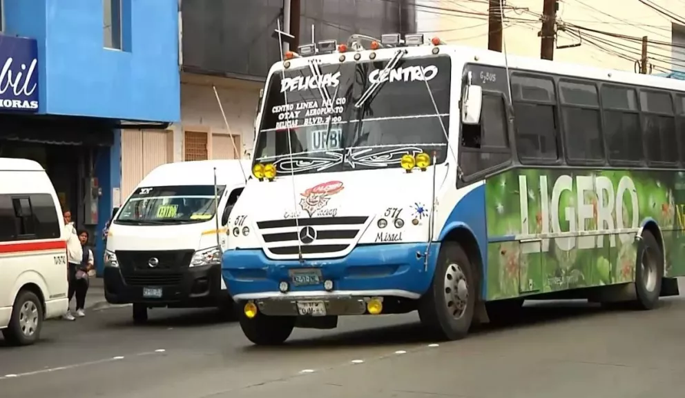 Prohiben reproducir música bélica en camiones urbanos de Tijuana, Baja California