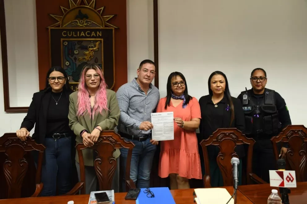 Lanzan convocatoria para el Premio a la Mujer Culiacanense 2023,