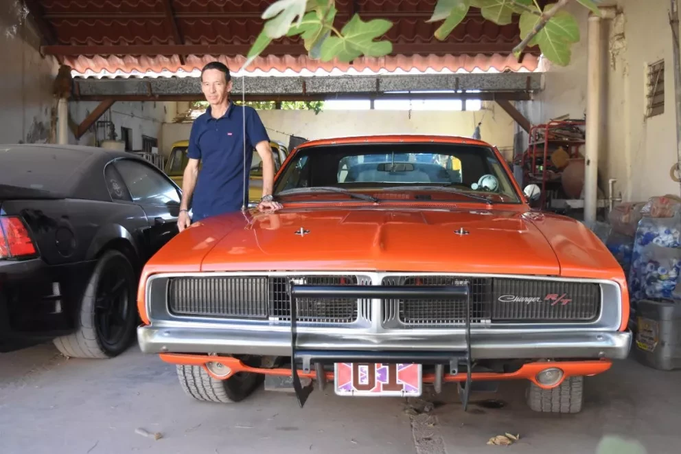 Óscar Félix es el amante del automovilismo en Navolato