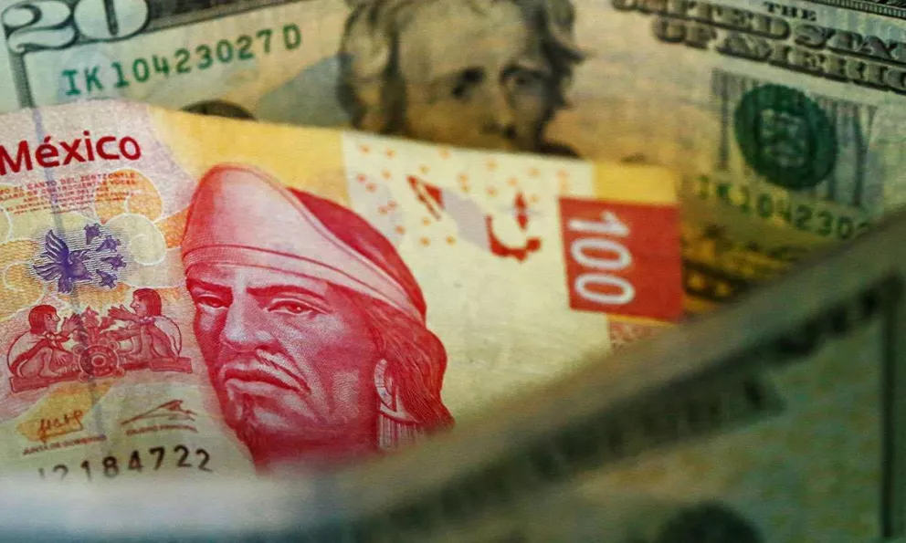 Dólar hoy: Moneda mexicana sigue avante ante el dólar, conoce el costo del dólar en ventanilla BBVA