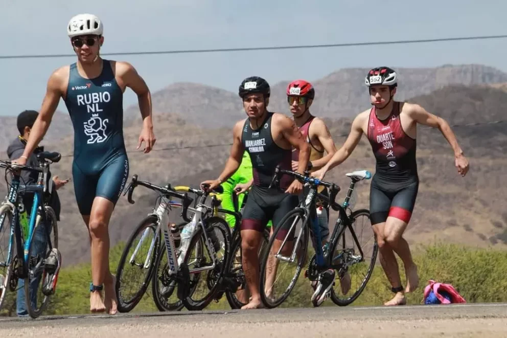 ¡Felicidades campeones! Cuatro culiacanenses califican al Nacional Conade 2023 en triatlón