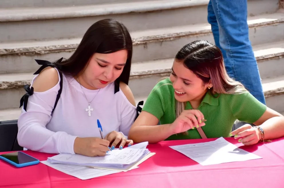 Sí hay chamba en Culiacán para las mujeres; arrancó la Feria Nacional del Empleo de las Mujeres e