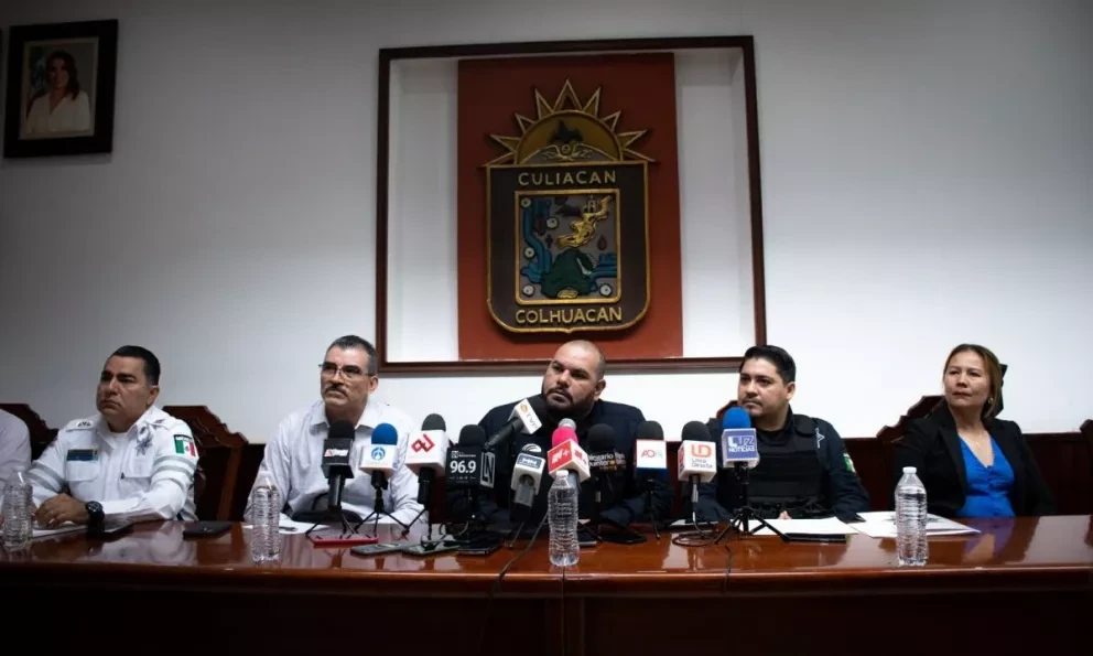 Instalarán Puntos de Revisión Médica, los cuales, constantemente verificarán el estado de salud de las personas, brindando apoyo a quien lo necesite.