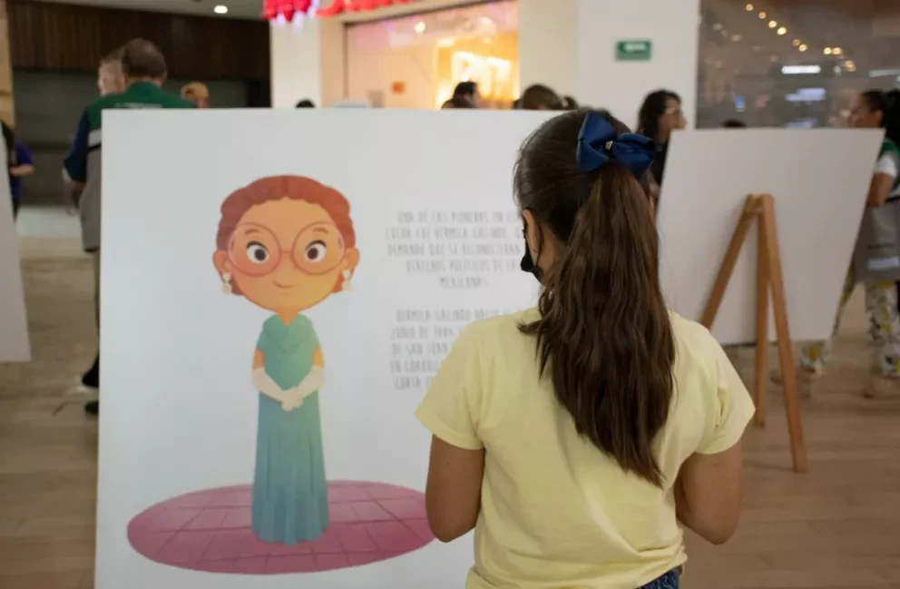 Vete a Forum y ve la galería de arte Sororidad Culichi.