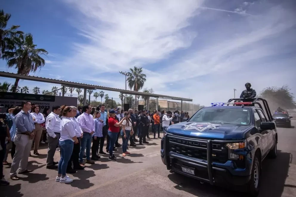El operativo de seguridad se realiza en coordinación con autoridades federales, estatales y municipales, así como con la Coordinación Protección Civil, Cruz Roja, Bomberos, entre otros cuerpos de rescate y voluntarios.