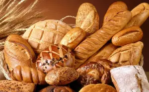 Qué significado tiene la manzanilla y el pan el Jueves Santo 