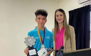 ¡De Los Mochis a Brasil! Joel necesita apoyo para presentar su robot que recolecta basura en concurso internacional