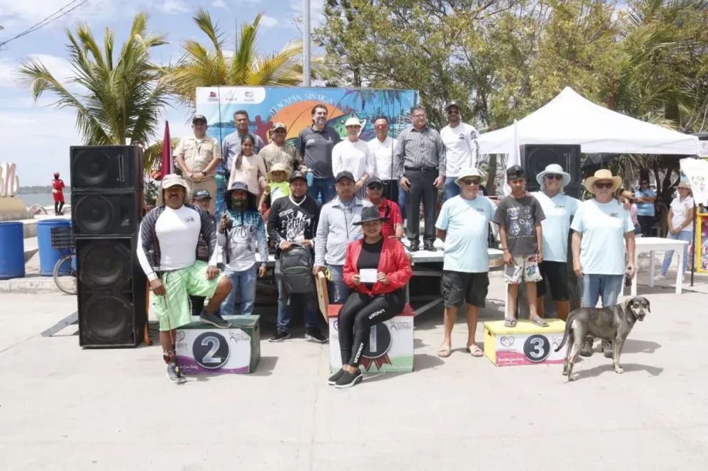 El evento se realizó en esta época de vacaciones con el objetivo de que exista una alternativa más para las familias que visitan el puerto de Teacapán.