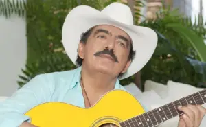 El vals que Joan Sebastian le compuso a su hijo Julián Figueroa 