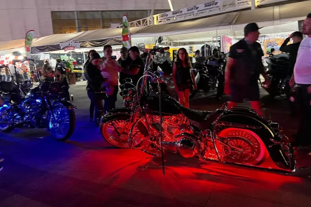 Por desfile de la Semana de la Moto en Mazatlán cerrarán paseo costero este sábado