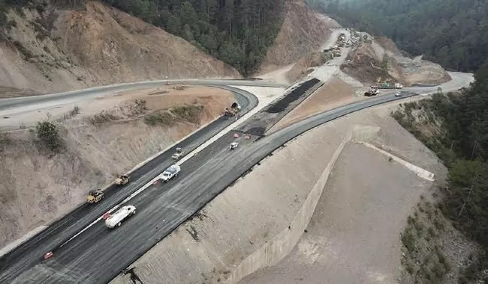 Carretera Mitla-Entronque Tehuantepec II, así va el avance de está gran obra.