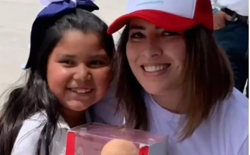 Coopera para una gran causa; dona ropa, zapatos y juguetes para hacer felices a niños de la Sierra de Sinaloa.
