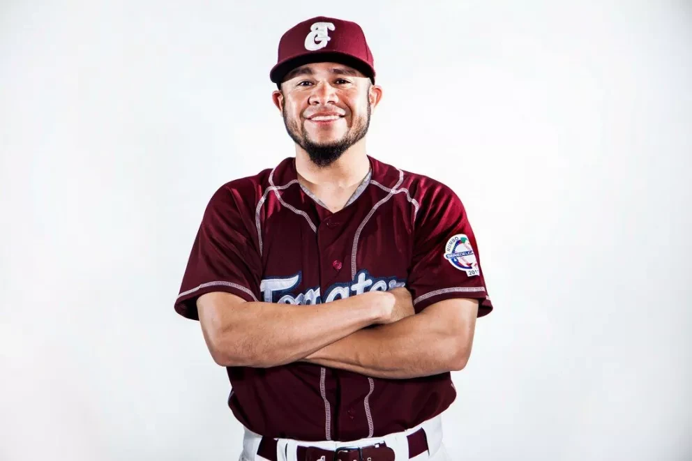 Tomateros de Culiacán eligió a Alfredo Amézaga como su nuevo mánager. Foto: Tomateros.