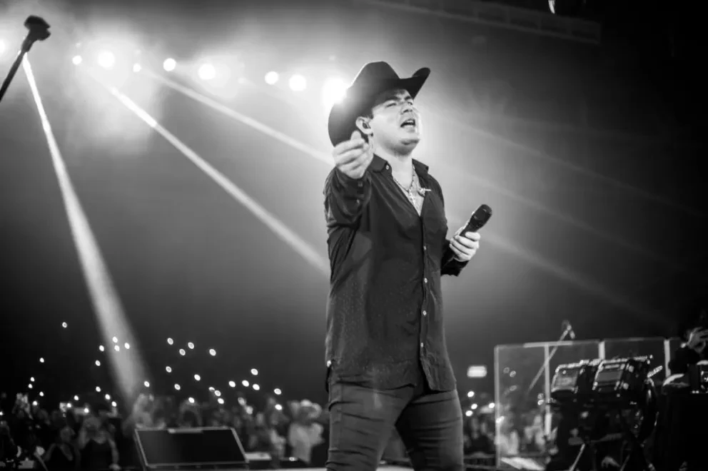 Alfredo Olivas dará concierto en la Feria de Zapotiltic, Jalisco