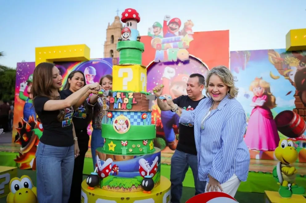 Mocorito. Así vivieron el gran festejo del Día del Niño y la Niña; Súper Mario Bros estuvo con ellos