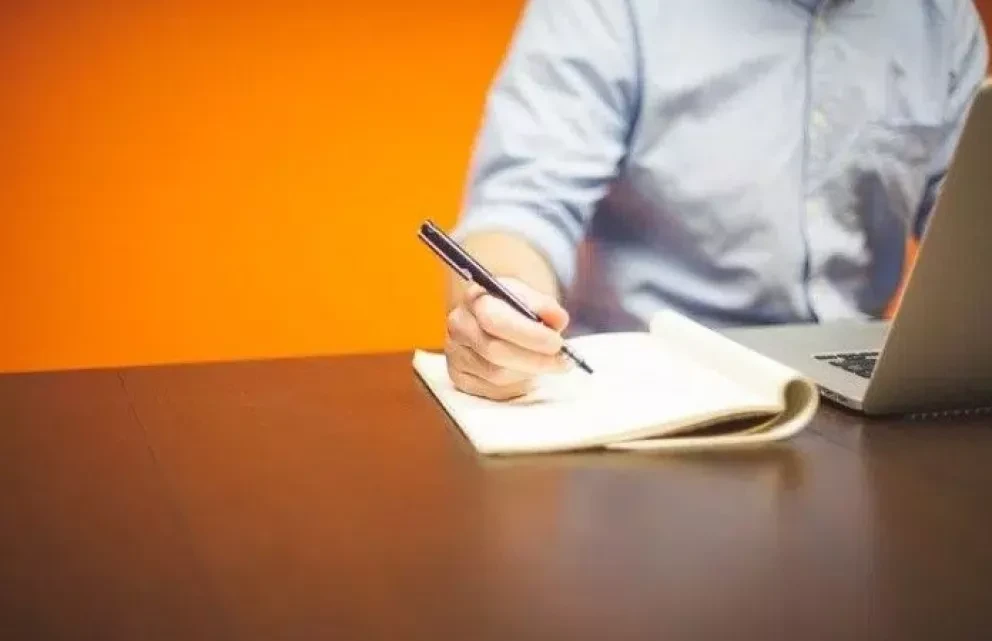 Papel de la paráfrasis en la vida estudiantil: consejos y trucos