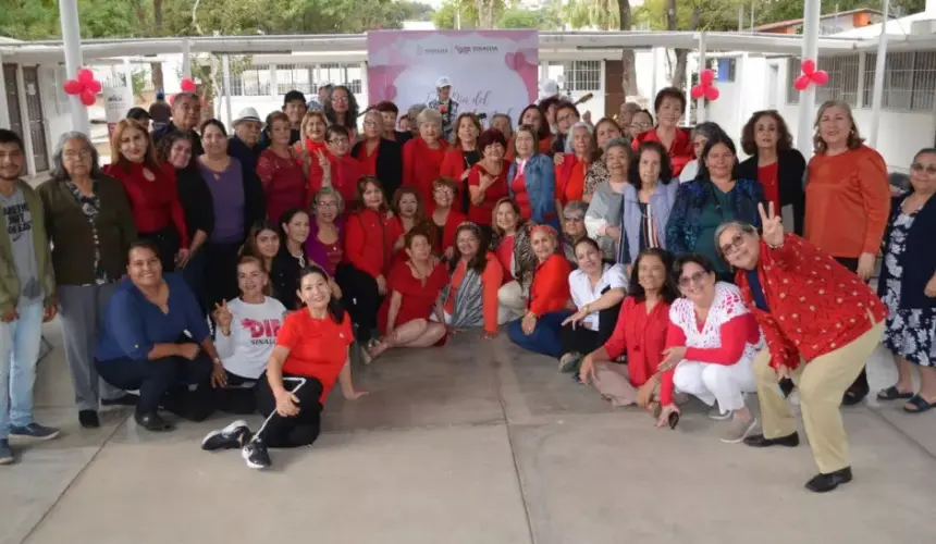 Admirables mujeres como Odilia y María del Refugio forman parte de la historia de los 50 años de la fundación de la institución, que se ubica sobre la Calzada Heroico Colegio Militar, a la altura de la colonia Sinaloa. Fotos: Juan Madrigal