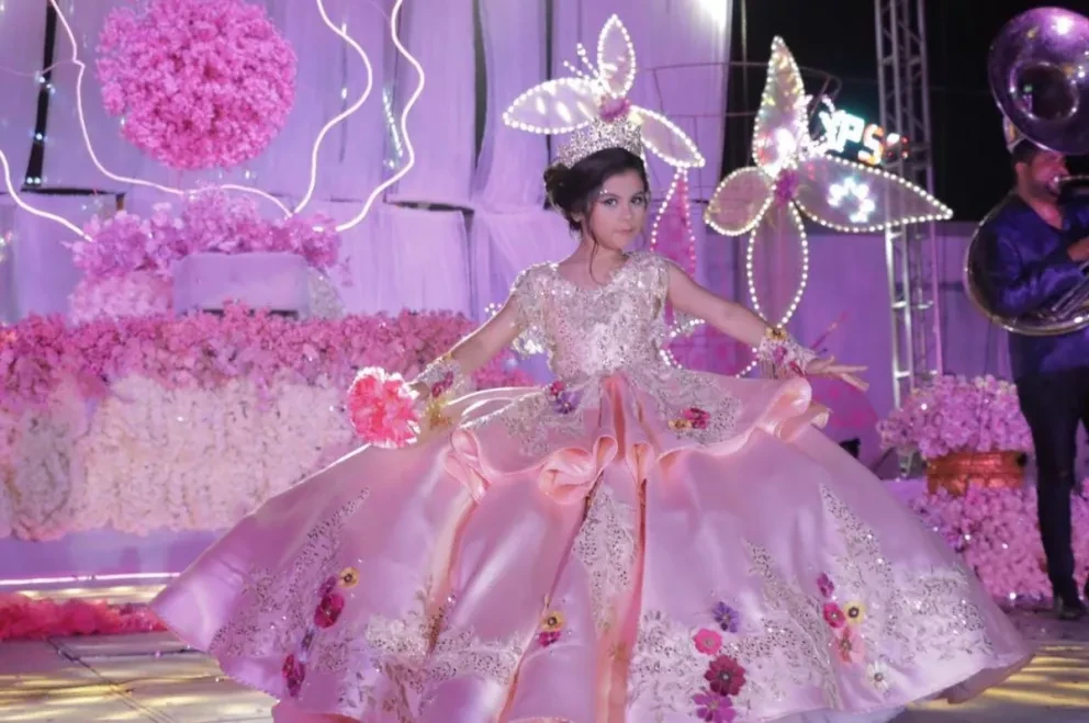 El Rosario, Sinaloa celebra su gran Feria de la Primavera 2023 y corona a su reina.