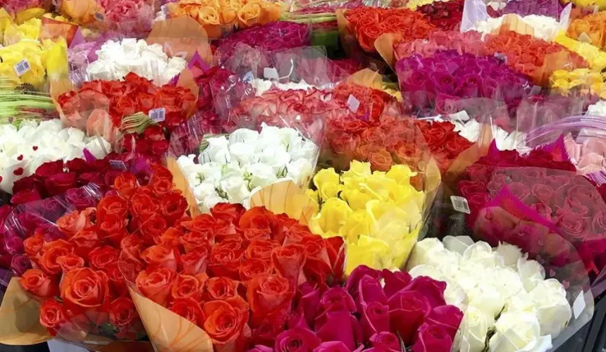 Cuánto cuestan las flores de Costco para regalar el Día de las Madres.