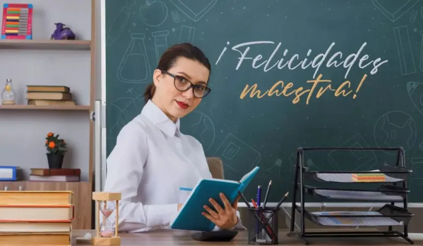 Mensajes para felicitar a los profesores en su día. Foto: Freepick