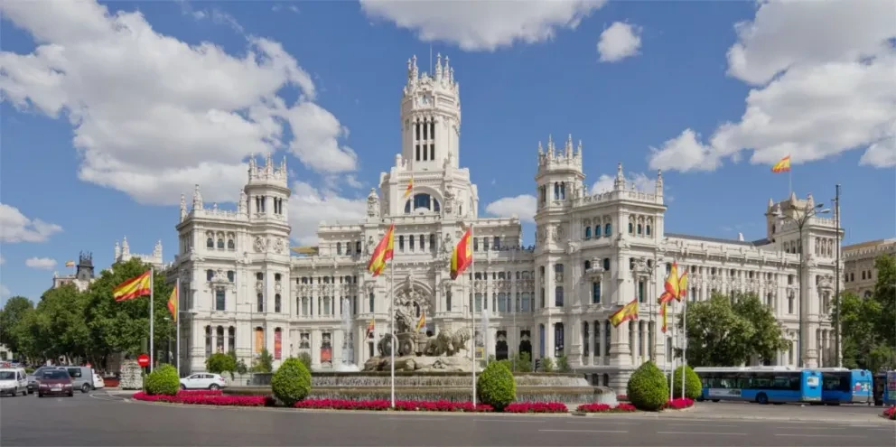 Antigua oficina de correos en Madrid, España. Foto: Turismo Madrid