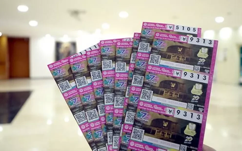 Lotería Nacional presentó el billete del Sorteo Zodiaco No. 1613 para celebrar 20 años de la Fundación IMSS