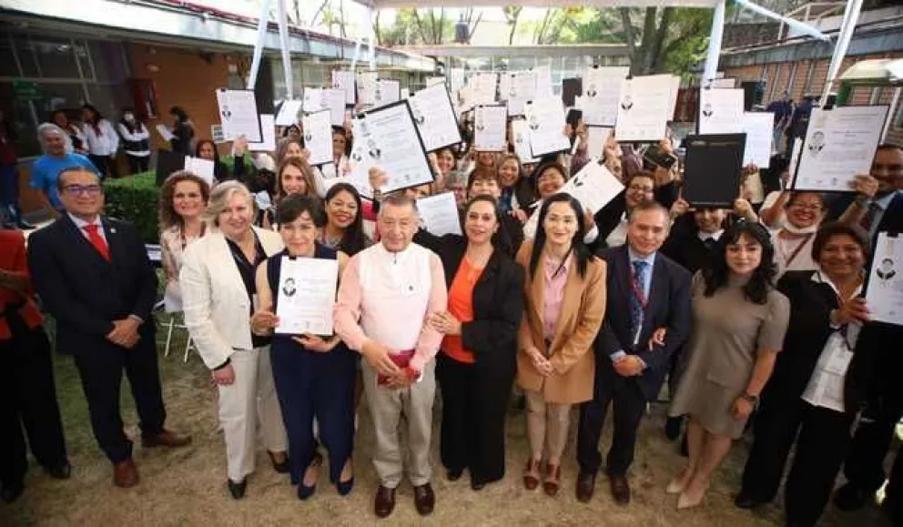 Profesores jubilados de Michoacán tendrán acceso a los servicios médicos del ISSSTE. Foto: Cortesía