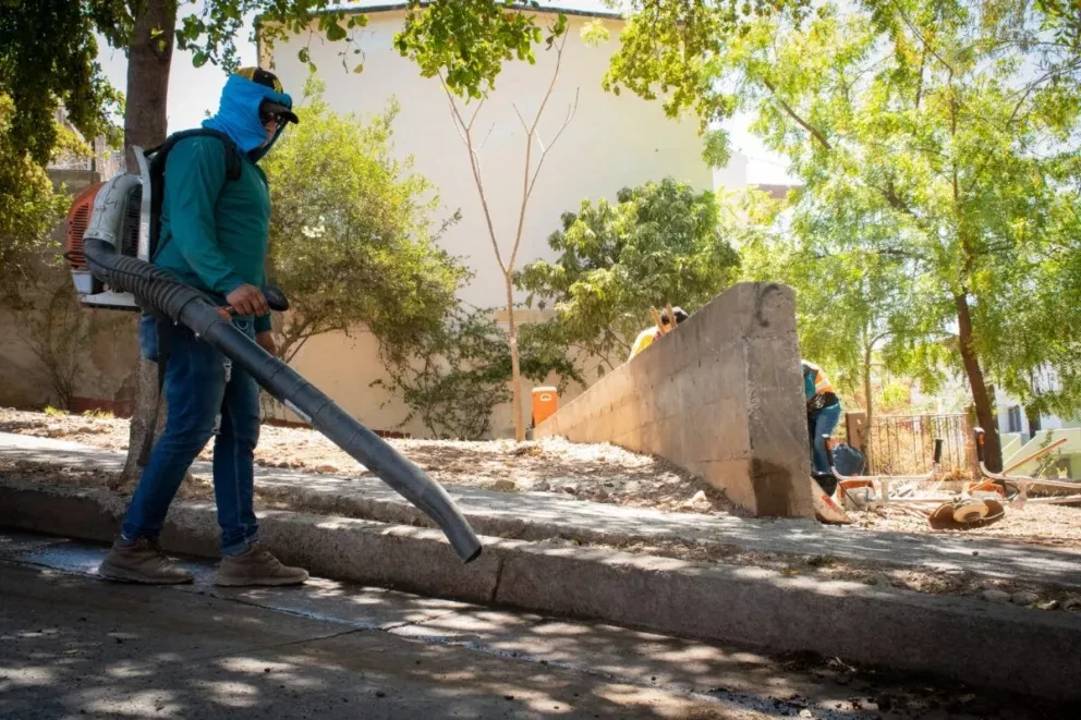 Realizan jornada de limpieza en Infonavit Cañadas. Foto: Cortesía