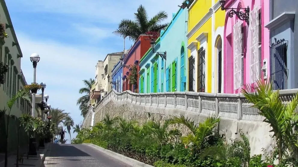 Pondrán más chulo al Viejo Mazatlán.