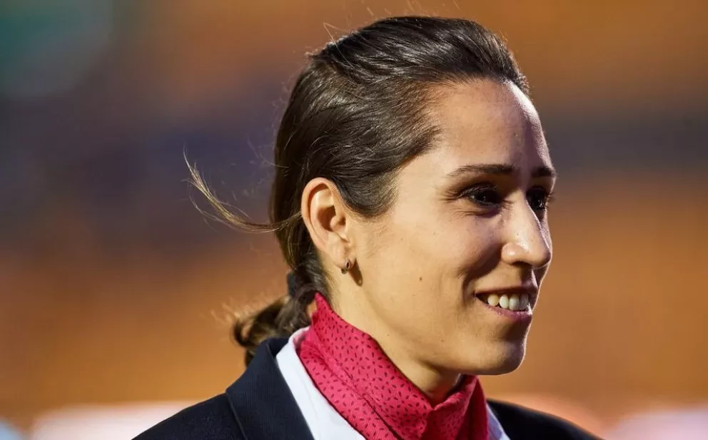 La mujer que factura en el fútbol femenil; conoce más de Mariana Gutiérrez; la mujer que creció jugando futbol varonil