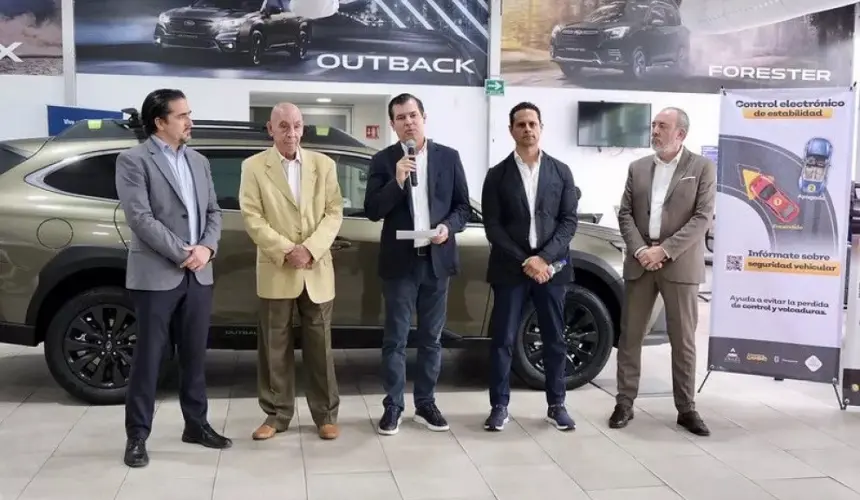 Agencias automotrices de Guadalajara lanzan una campaña para que compradores sepan como elegir un auto seguro.