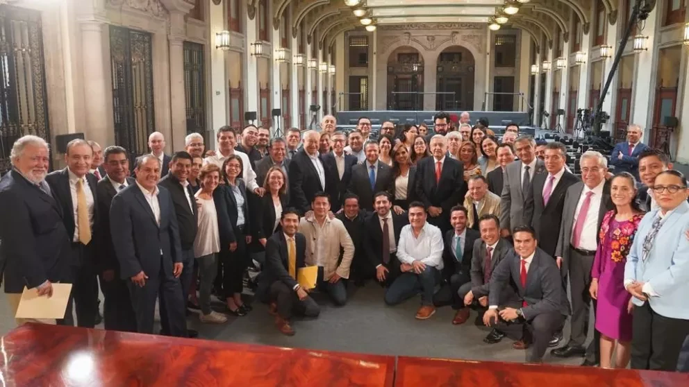 AMLO se reúne con todas y todos las gobernadores de México ¿qué les pidió